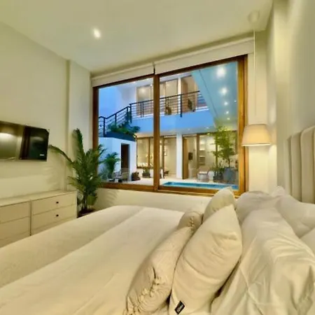 Prestigious House Wtih Fantastic Pool In Ctg Cartagena