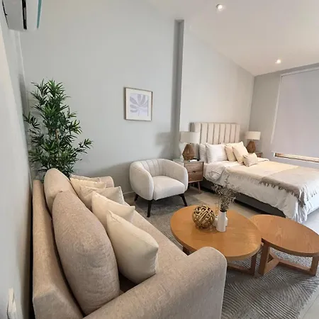 Prestigious House Wtih Fantastic Pool In Ctg Apartamento *