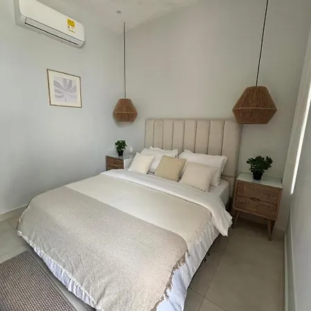Apartamento Prestigious House Wtih Fantastic Pool In Ctg *